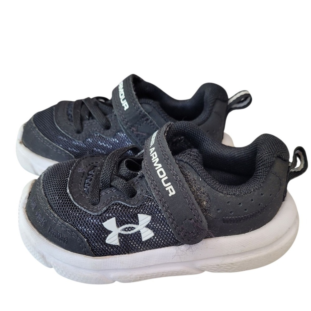 Under Armour Assert Low Black White Unisex Kids Shoes Size US 5K Toddler